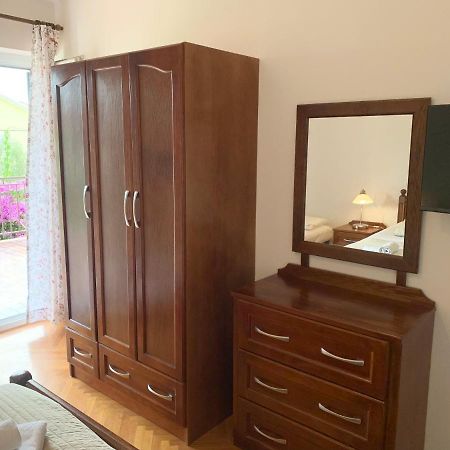 Guesthouse Maver Cres Zewnętrze zdjęcie