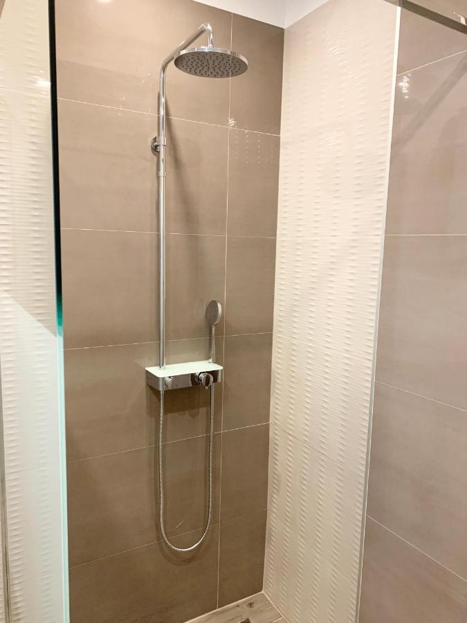 Guesthouse Maver Cres Zewnętrze zdjęcie
