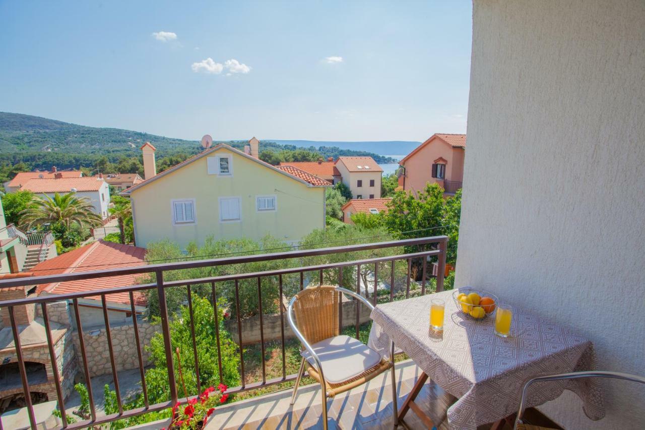 Guesthouse Maver Cres Zewnętrze zdjęcie