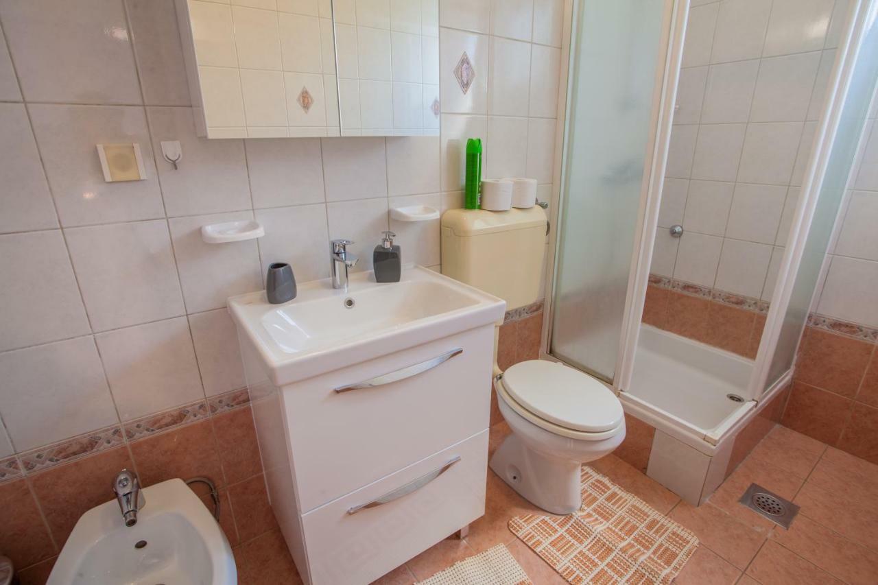 Guesthouse Maver Cres Zewnętrze zdjęcie
