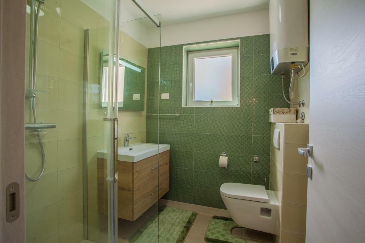 Guesthouse Maver Cres Zewnętrze zdjęcie